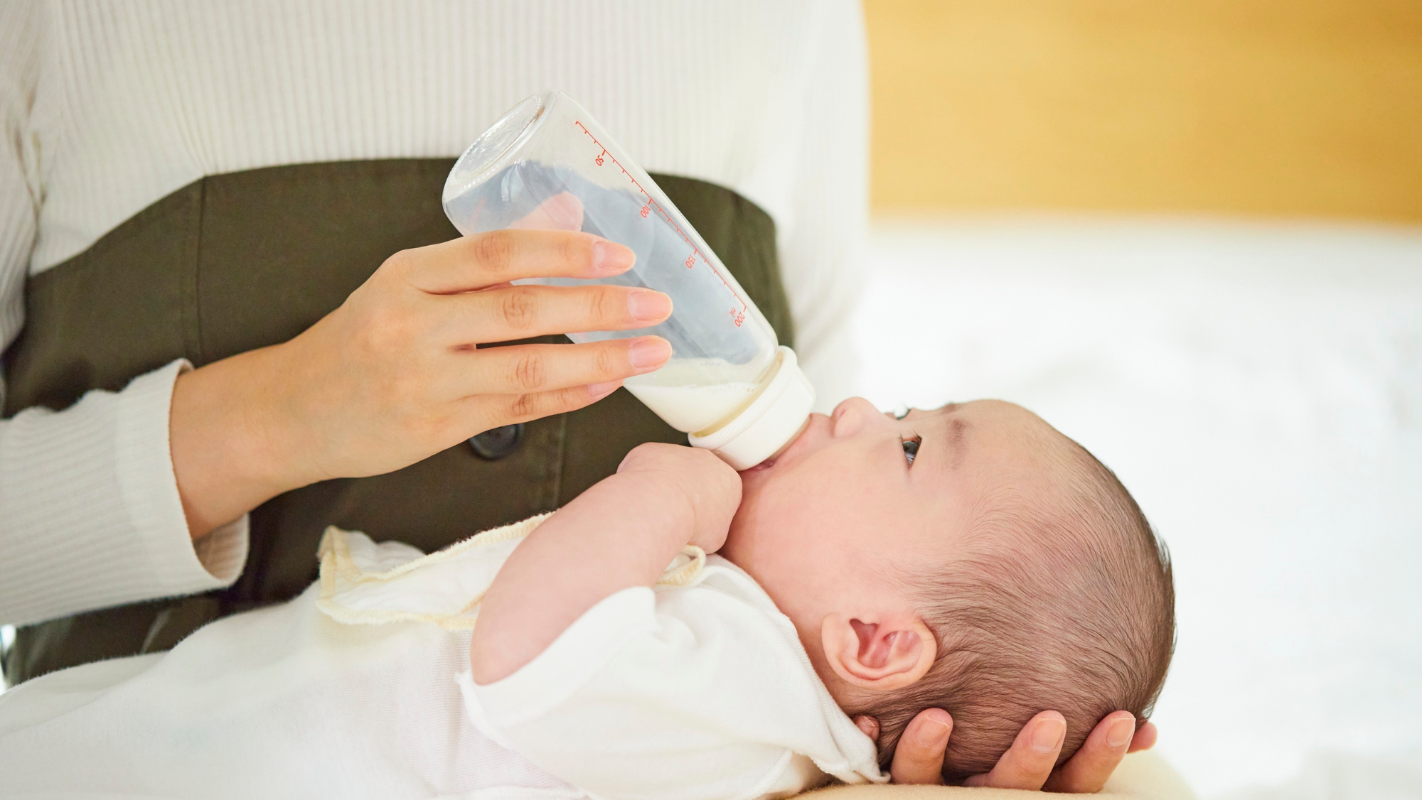 除了外在環境影響外,飲食或腸道敏感也有機會是令皮膚出現濕疹的原因。