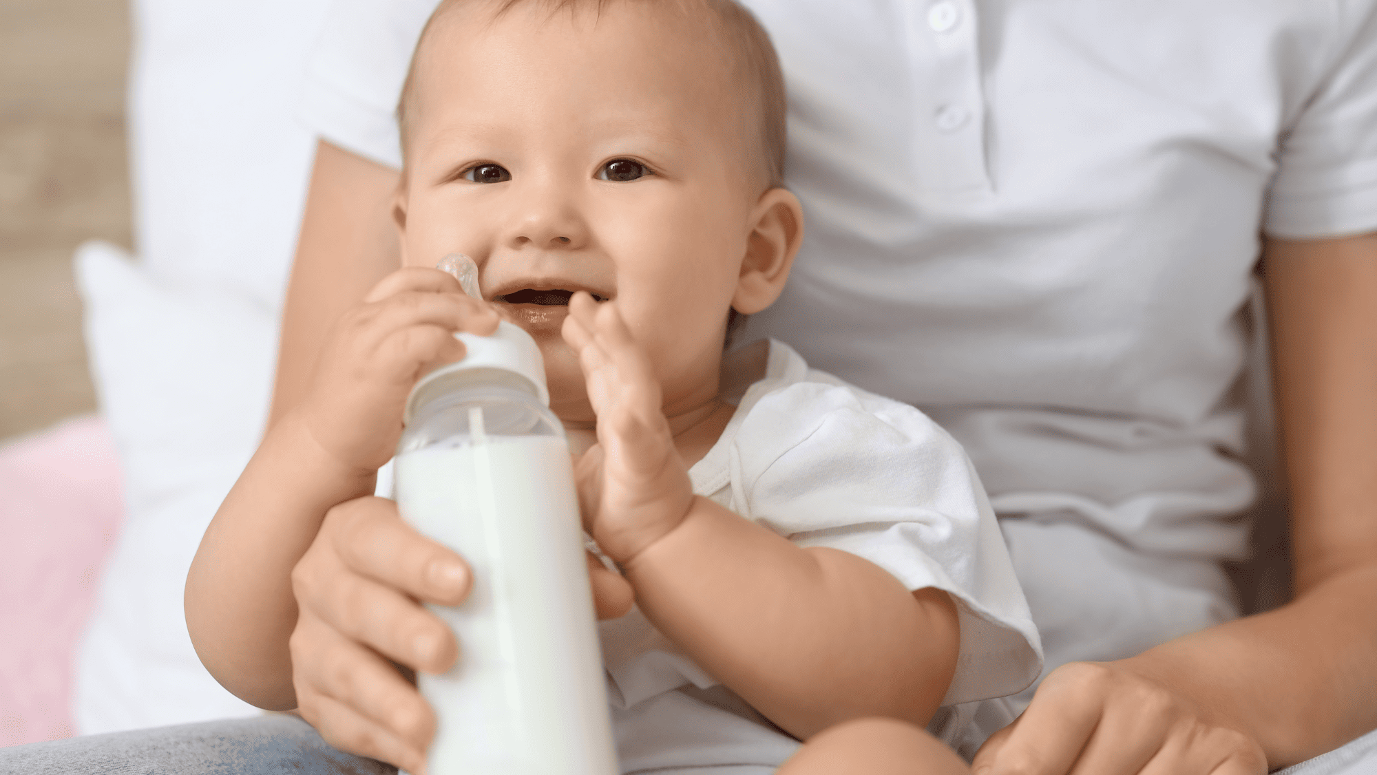 Kabrita佳貝艾特嬰幼兒羊奶粉蘊含核苷酸與7種HMO，對腸道敏感或有濕疹困擾的寶寶來說是相對溫和的選擇。